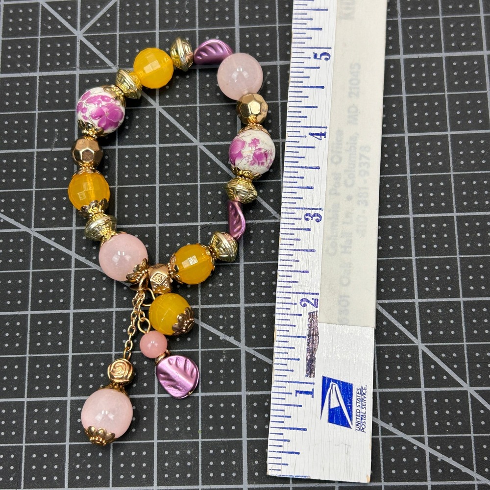 LBVYR Stretch Beaded Charm Bracelet Rose Yellow Floral Accents Gold Tone - Picture 4 of 4